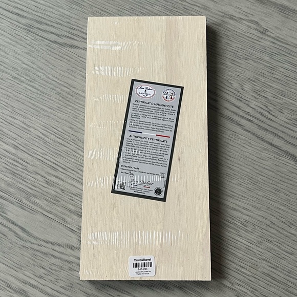 Crate & Barrel | Laguiole Cheese Knife 3-piece set - Picture 2 of 4